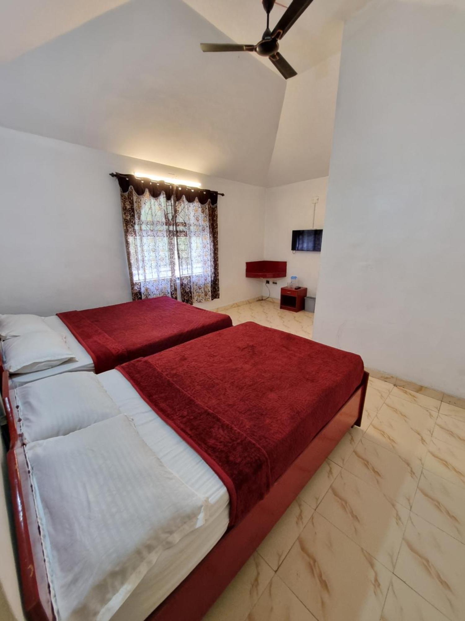 Royal Mist Hotel Udagamandalam Exterior photo